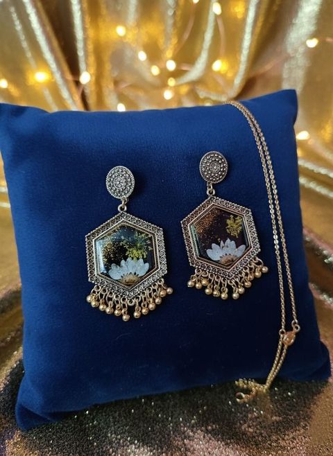 Explore Resin Earrings: A Complete Guide to Designs, Styles, and Trends